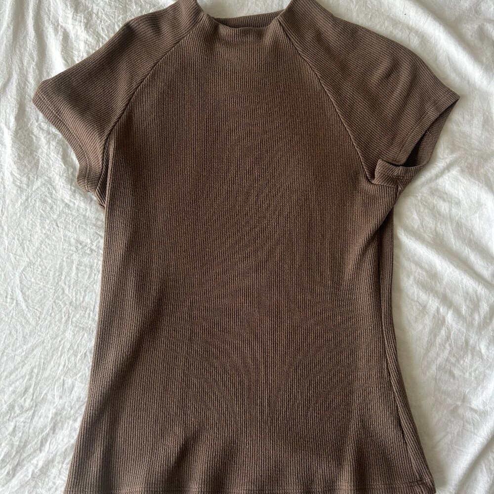 LNA brown short sleeve top Size XS